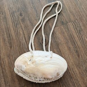 Elegant Cream Shell Clutch